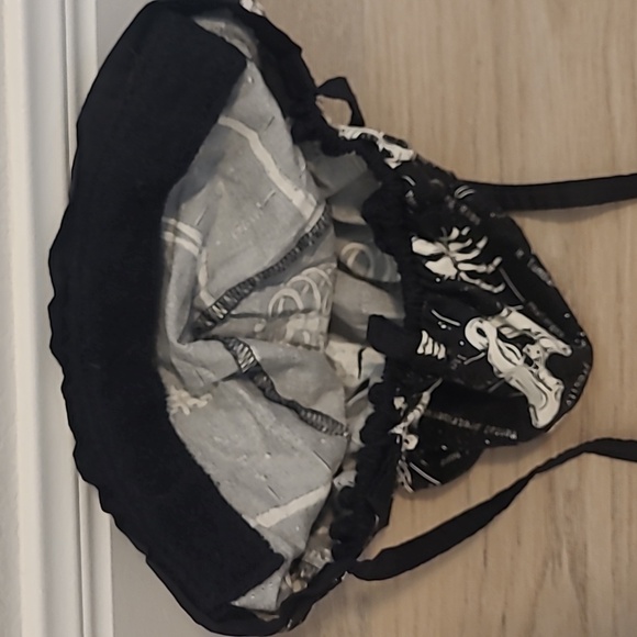 Annamadethis SCRUB caps! Lot of 3 - Picture 2 of 4